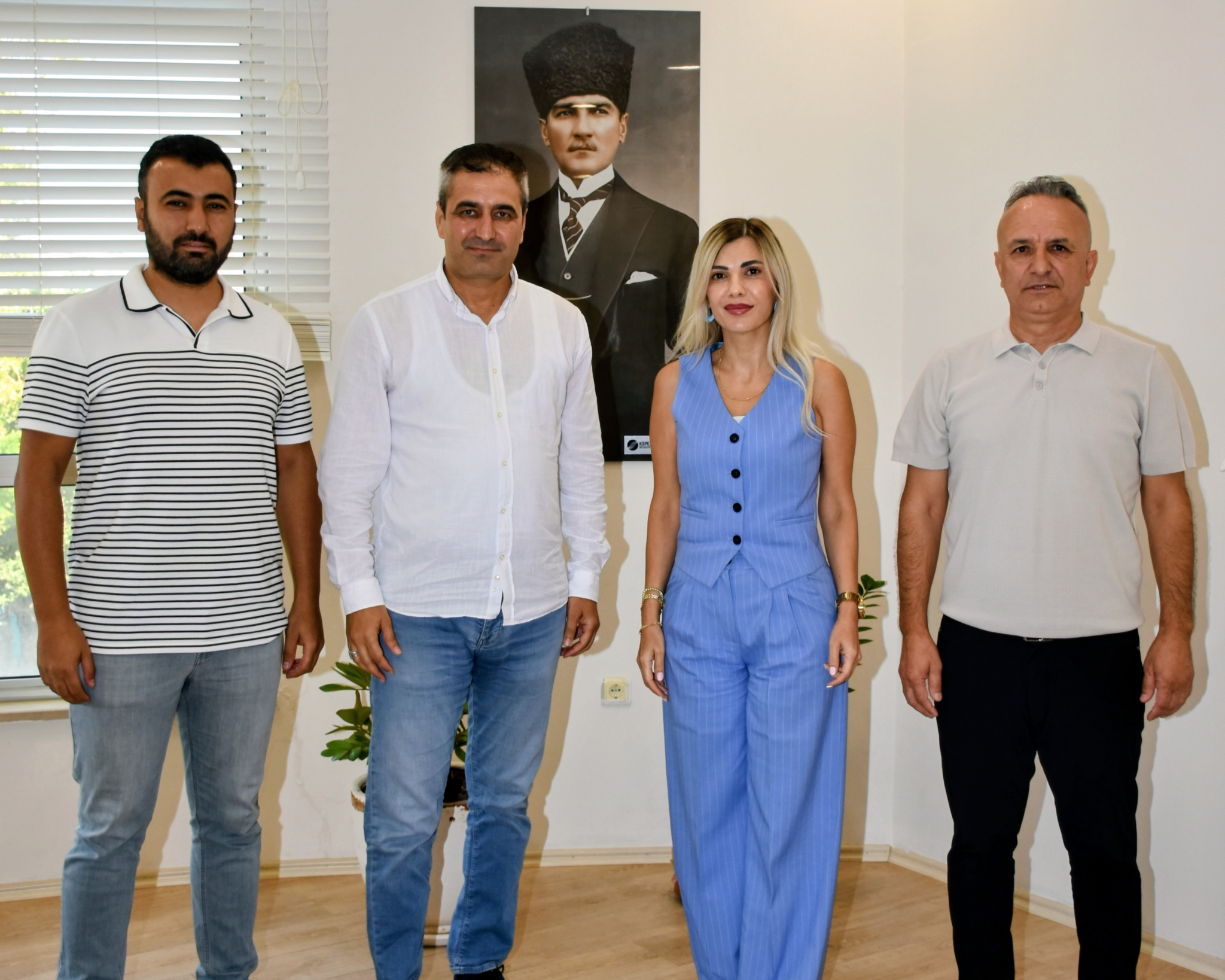 Kepez Belediye Başkan Yardımcısı Sayın Sebahat Adanır' ı ziyaret ettik.